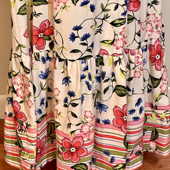 Gently Used Christy Dawn Rowe Dress, Cream Floral, Size Small - Picture 12 of 16